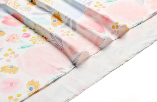 Vista 4 de Manta elástica con estampado floral para recién nacido, con diadema y gorro a juego (naranja y rosa)