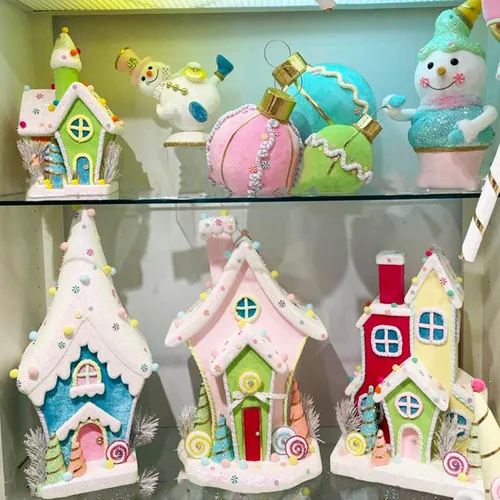 Vista 4 de December Diamonds Snow Cream Shoppe - Mesa de bola rosa de 10 pulgadas, decoración navideña