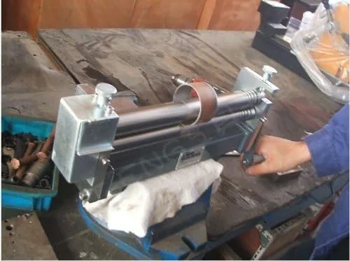 CGOLDENWALL Máquina de laminación manual de placa de acero