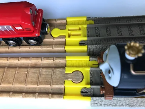 Vista 3 de TrainLab Adaptadores compatibles con Trackmaster (2009 marrón) a vías de tren de madera (2 piezas) (amarillo)