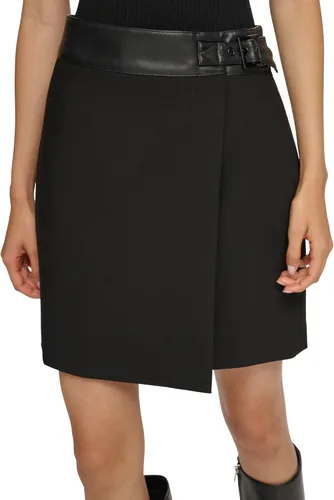 Vista 2 de Karl Lagerfeld Paris Traje de falda deportiva para mujer