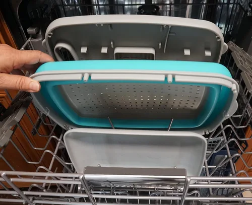 Vista 5 de Tabla de cortar con colador plegable 10 en 1, juego multiusos, resistente, compacta, ahorra espacio, fácil limpieza, lavable a máquina, ideal