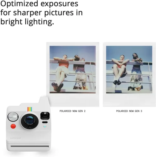 Vista 3 de Polaroid Now Plus Generation 3 - Cámara instantánea con sistema de enfoque automático de dos lentes y modo manual (blanco) Paquete con kit