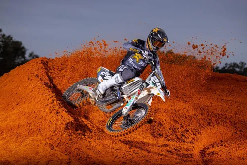 Vista 4 de Husqvarna Motorcycles / Motorex Chain Clean Desengrasante (16.9 fl oz) - U6918018