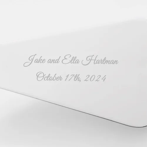 Vista 2 de THINGS REMEMBERED Juego de servidor de pastel de boda de cristal Athena grabado, 2 piezas, caja de regalo incluida (personalización gratuita)