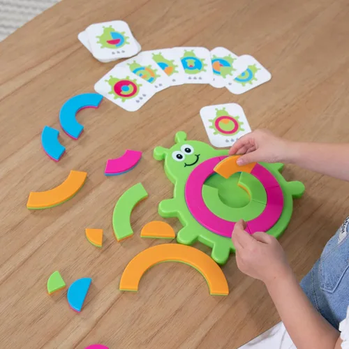 Vista 5 de Fat Brain Toys Rompecabezas Bugzzle para niños de 3 años en adelante - Rompecabezas de hacer coincidir imágenes, aprender fracciones, desafío