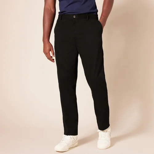 Vista 6 de Tienda Essentials Men's Slim-Fit Wrinkle-Resistant Flat-Front Chino Pant