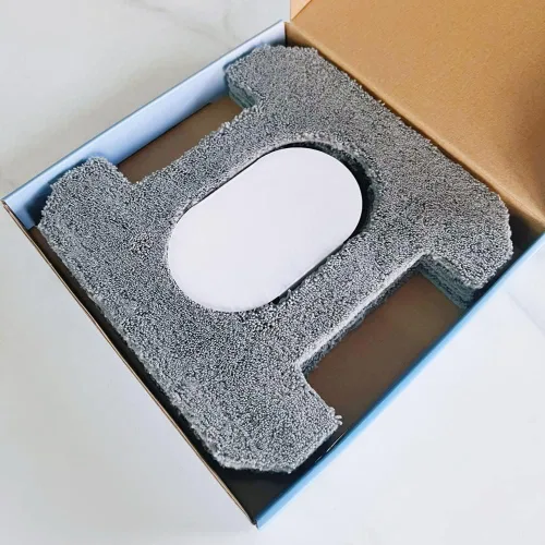 Vista 3 de HUTT Paño de limpieza original, Trapos de limpieza de ventanas W8 Robot de limpieza de ventanas incluye 4 piezas en una caja