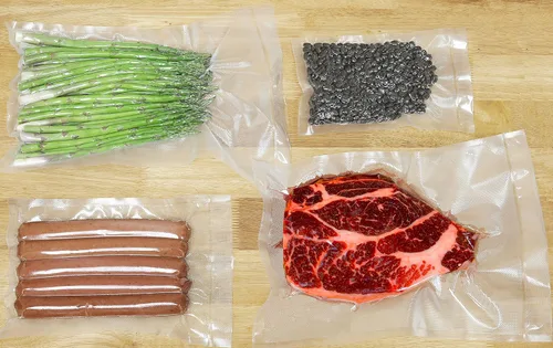 Vista 3 de Simple Houseware Bolsas selladoras al vacío precortadas, 50 pinta de 6 x 10 pulgadas para almacenamiento de alimentos, sin BPA
