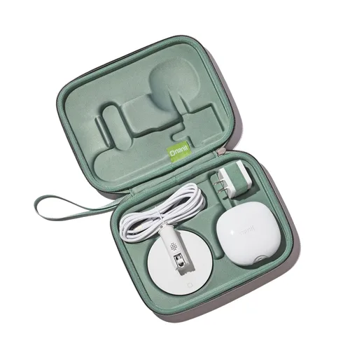 Vista 2 de Nanit Estuche de viaje – Funda protectora rígida de transporte para monitor de bebé Pro y accesorio de viaje multisoporte, verde