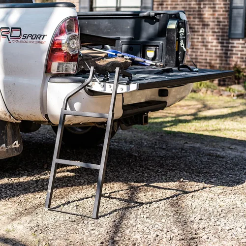 Vista 8 de Traxion 5-100 Escalera para compuerta trasera, Negro