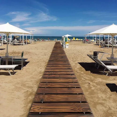 Vista 7 de 2 caminos de jardín de madera de 8 pies con superficie antideslizante, camino de madera enrollable, camino rústico decorativo (marrón)