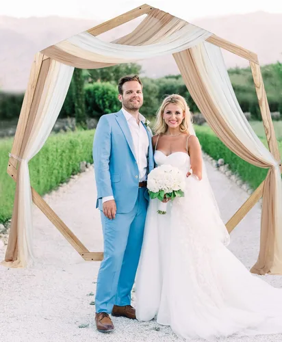 Vista 2 de Lvydec 3 Paneles de Tela para Drapeado de Arco de Boda, 30" x 20 pies Tela de Gasa de Color Mixto Cortina de Telón de Fondo Transparente