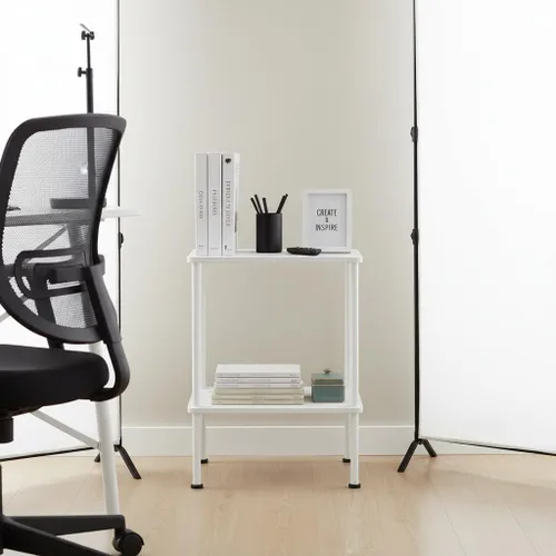 Vista 7 de Bamboo Adirondack - Mesa auxiliar cuadrada para exteriores, mesa auxiliar de bambú de almacenamiento de 2 niveles para patio, mesas auxiliares
