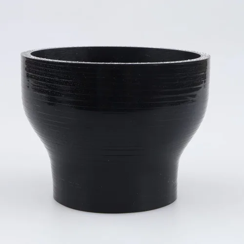 Vista 60 de AC PERFORMANCE ID de 1" a 1/2" (25mm a 13mm) Manguera de silicona recta reductora de 3 capas reforzada negra, 3" de longitud