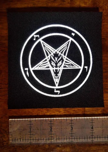 Vista 2 de Parche de pentagrama - Cruz Leviatán satánica Baphomet Cabra de Mendes Cráneo Oculto Gótico Sigilo de Cabeza de Cabra Lucifer Brujería Wicca Diablo