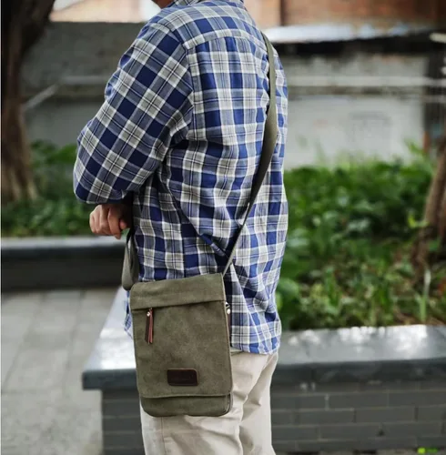 Vista 6 de Berchirly Pequeño bolso bandolera de cuero vintage de lona