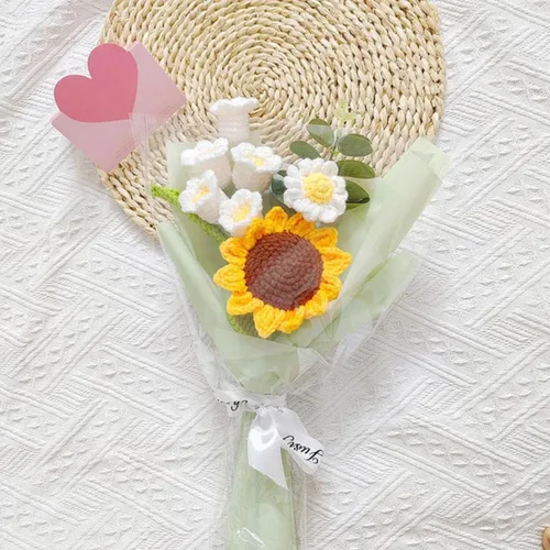 Cenyn Ramo de flores de ganchillo, girasol tejido a mano, margaritas de lirio de los valles, ramo de flores artificiales eternas y cálidas, plantas