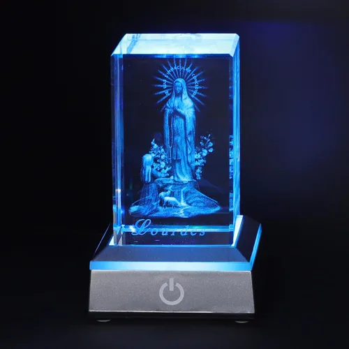 Vista 21 de KOMI Estatua de Jesús de cristal 3D con base de luz LED, grabada con láser, estatuas religiosas de Jesús I Trust in You, regalos religiosos