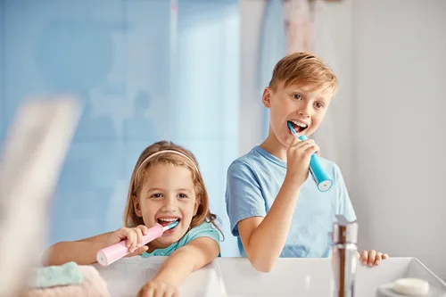Vista 8 de Philips Sonicare Cepillos de dientes eléctricos recargables conectados por Bluetooth para niños de 3 años, interactivos para un mejor cepillado