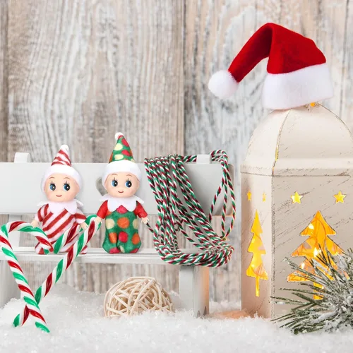 Vista 6 de 3 piezas diminutas muñecas elfas de Navidad en miniatura, gemelos rojos y verdes, regalos para bebé recién nacido, rellenos de calcetines para Año