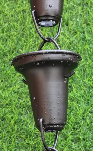 Vista 2 de KAM Home - Copas acampanadas Cadena de lluvia de 8.5 pies (negro) con adaptador de canalón de perno de latón para instalación de cadena de lluvia