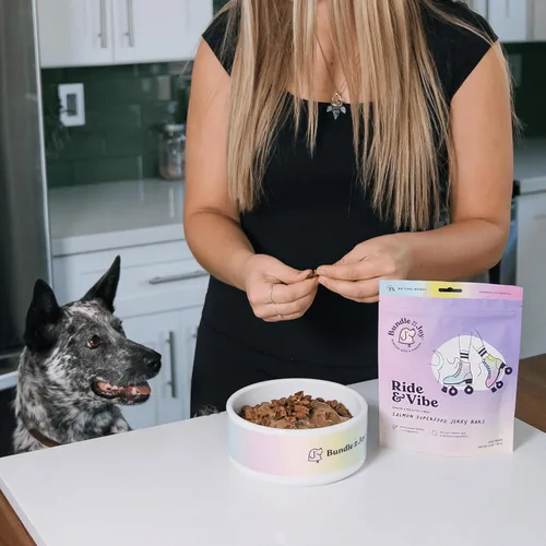 Vista 9 de Bundle x Joy Correa y carga de carne seca de res para perros - Bolsa de 5 Oz, superalimento natural - Golosinas de res sin maíz, aves, soja y granos