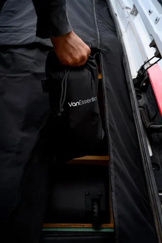 Vista 5 de VanEssential Puerta trasera universal de ducha/pantalla de privacidad para Mercedes-Benz Sprinter, Ford Transit, Ram Promaster Vans - Ajustable