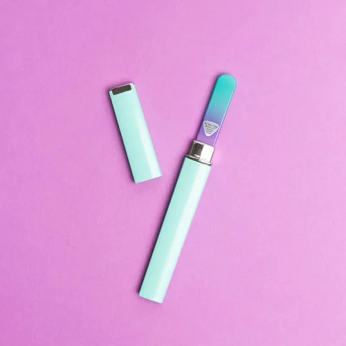 Vista 8 de Bona Fide Beauty, limas de uñas, cristal checo genuino, lima de uñas de vidrio cristalino con la manga plástica.