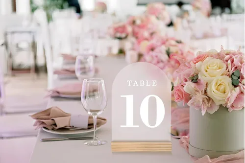 Vista 9 de Números de mesa de boda del 1 al 10, letreros de arco acrílico con soportes de madera natural, decoración de mesa rústica para recepción y fiestas