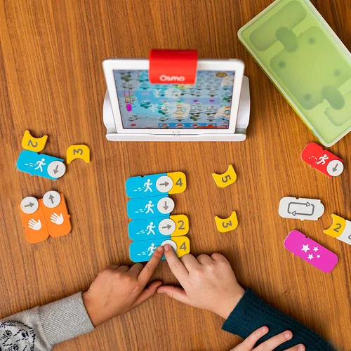 Vista 2 de Osmo Paquete familiar de codificación, de 5 a 10 años, codificación para niños, 3 juegos, iPad/Fire