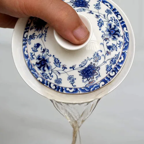 Vista 6 de YBK Tech - Taza de té grande de Gaiwan, de porcelana de 10 onzas, con platillo y tapa, Gaiwan tradicional chino, cuenco de té Sancai (1#)