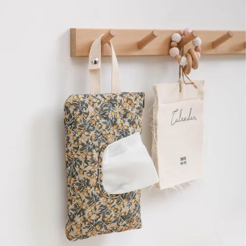 Vista 4 de Diaper and Wipes Pouch, Portable Refillable Floral Reusable Wipes Pouch Quilted Bag with Lanyard for Casual Travel Reusable