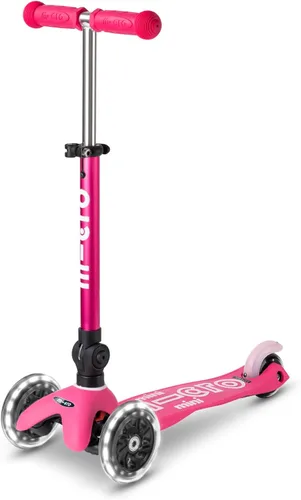 Vista 11 de Micro Kickboard - Mini Deluxe Scooter LED Plegable, 3 Ruedas, Inclinarse para Dirigir, Scooter Micro de Diseño Suizo con Ruedas LED que se Iluminan