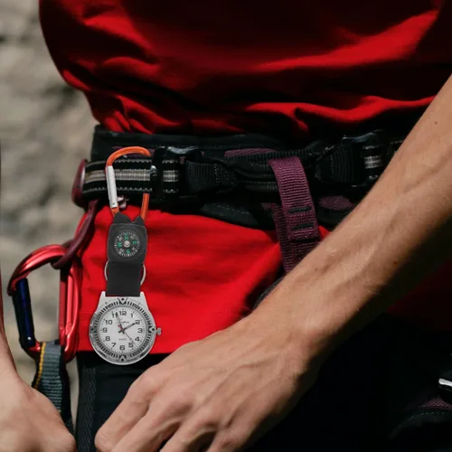 Vista 9 de Elegante reloj de enfermera con brújula, diseño de mosquetón para uso al aire libre, ideal para enfermeras y aventureros