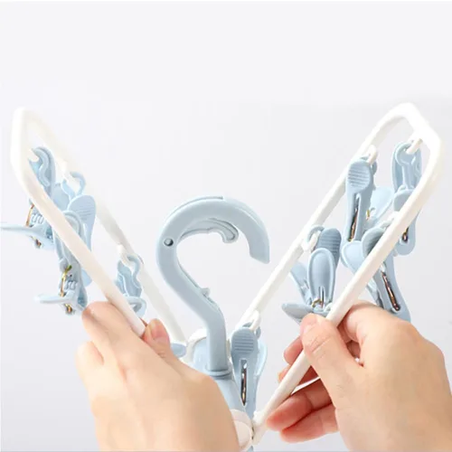 Vista 3 de Percheros de secado de ropa, paquete de 2 perchas pequeñas plegables portátiles con clips, calcetines, 12 clips, gancho giratorio de 360° para secar