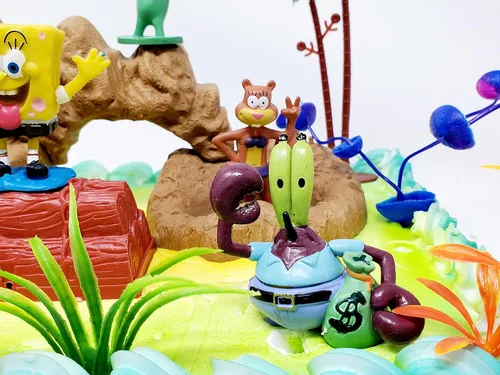 Vista 4 de Bob Esponja para pastel con Patrick, tablones, calamardo, arena y amigos (diseño único)