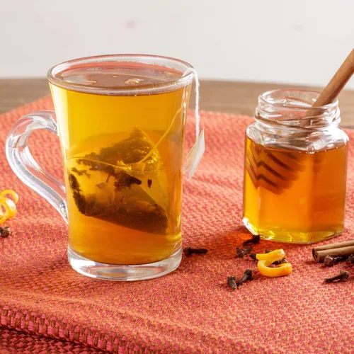 Vista 3 de Harney & Sons Hot Cinnamon Spice Tea - Paquete de 30 bolsitas de té (paquete de 2) - Té negro con naranjas y clavos dulces