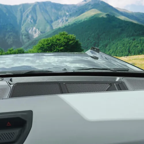 Vista 8 de auovo Bandeja Cubierta del Tablero Compatible con Accesorios Ford Bronco 2026 2025 2021 2022 2023 2024 Alfombrilla de Compartimentos del Tablero