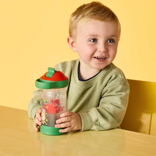 Vista 7 de The First Years Sip & See Holiday Bluey - Botella de agua para niños pequeños, incluye dije flotante, vaso a prueba de derrames con pajilla, apto