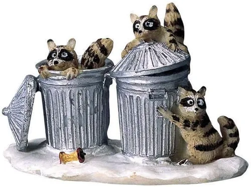 Vista 2 de Colección Lemax Village Raccoon Trash Bandits #42878