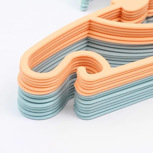 Vista 3 de Perchas antideslizantes para ropa de bebé para niños, 10 perchas para armario de guardería, perchas de almacenamiento para niños, ganchos