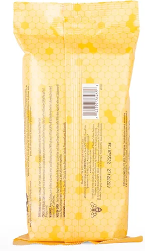 Vista 3 de Burt's Bees for Pets Toallitas de limpieza suave para cachorros con suero de leche, fórmulas de origen 98% natural, toallitas hipoalergénicas
