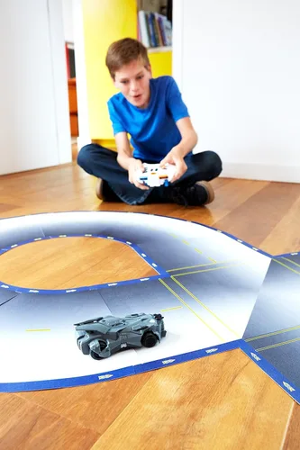 Vista 7 de HOT WHEELS KIT DE CARROCERÍA Y CARTUCHO DE COCHE Ai BATMOBILE