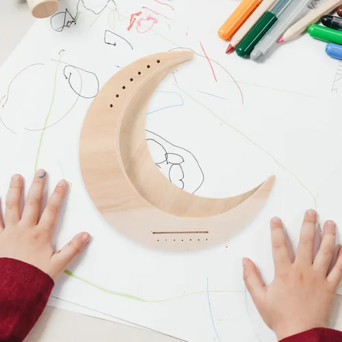 Vista 4 de Vaguelly Instrumento musical portátil con forma de luna de lira de madera de 7 cuerdas para principiantes, práctica y rendimiento de bricolaje 11.81