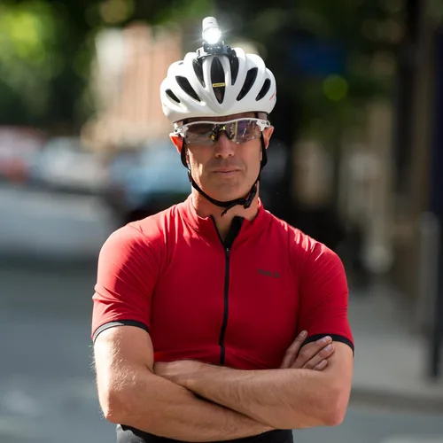 Vista 4 de CATEYE, SYNC Luces LED recargables de alta potencia para bicicleta, faro, luz trasera o kit combinado