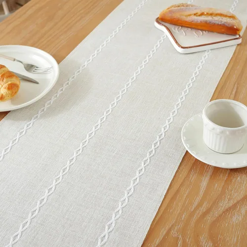Vista 4 de JIALE Camino de mesa rústico de granja con borlas, camino de mesa de lino de algodón bordado de 108 pulgadas de largo, caminos de mesa de lino