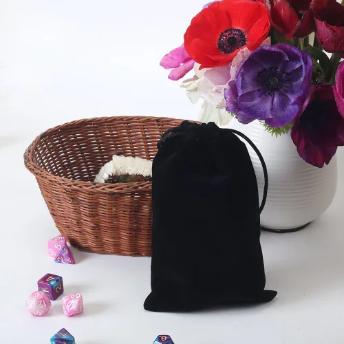 Vista 7 de HRX Package - 20 bolsas de terciopelo con cordón, bolsas de terciopelo de 5 x 7 pulgadas para envoltorio de regalos de joyería (negro)
