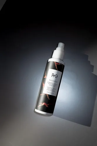 Vista 6 de R+Co Backbend Workable Hold + Non-Aerosol Hairspray Non-Aerosol, Quick-drying, and Weightless Hairspray Vegan + Cruelty-Free 4.2 Oz