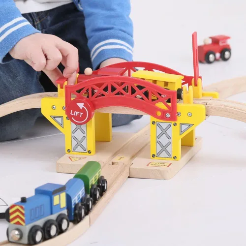 Vista 4 de Bigjigs Rail Puente elevador Modelo de suspensión para expansión de juego de ferrocarril de madera Accesorios de pista para juguete de motor